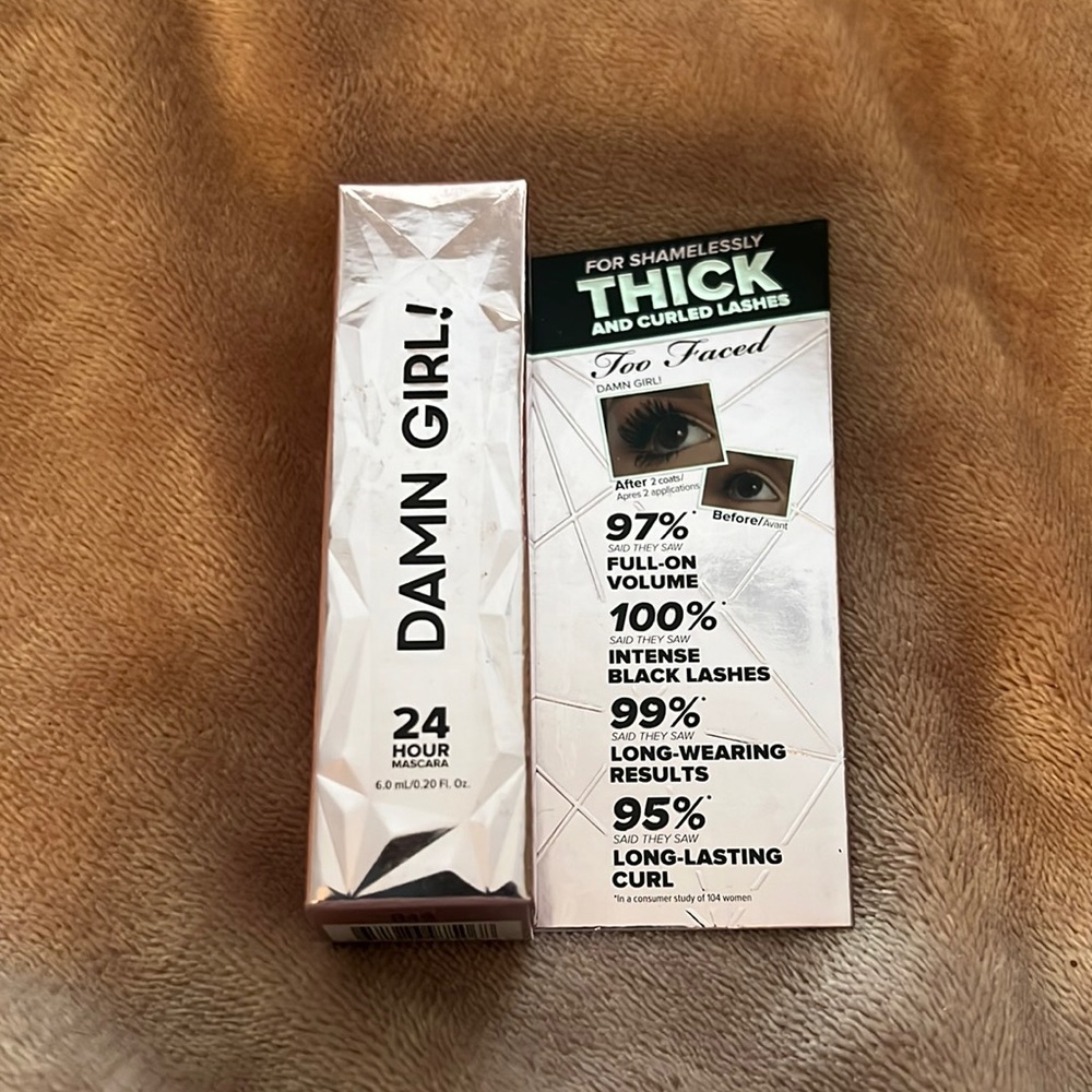Too Faced Damn Girl! Mascara Mini
